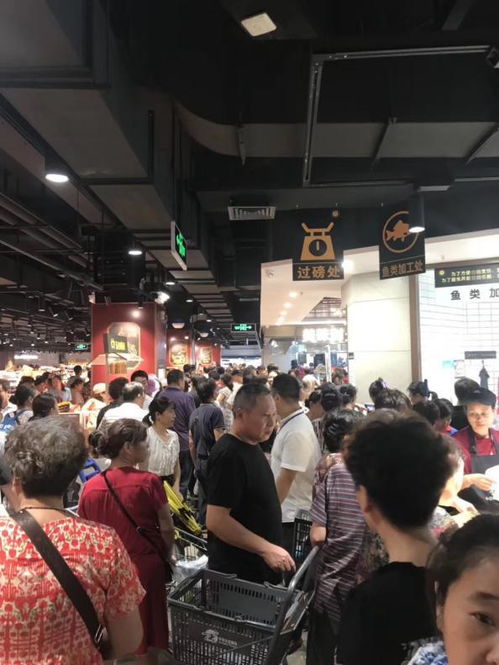 星汇维港购物中心中百生活剧场盛大开业，开启购物娱乐新体验